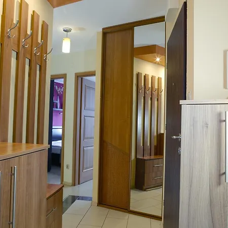 Magnetic Mehoffera Apartment
